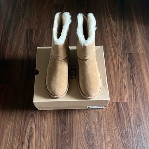 Ugg Boots (New)
